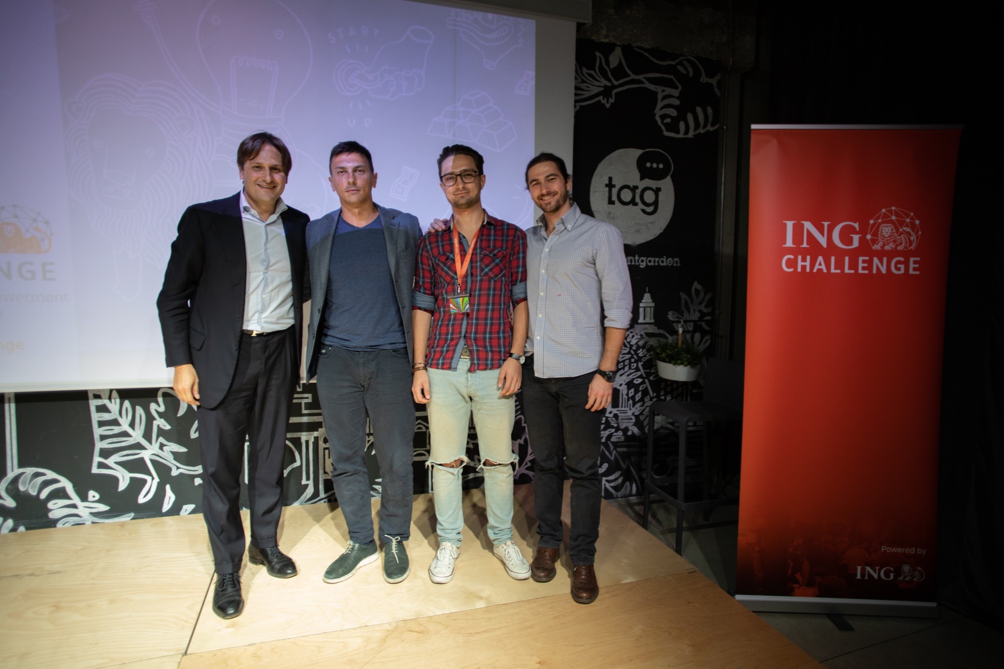 Valerio Fallucca, Head of Retail Banking di ING Italia, con il team di Arbitryum Valerio Fallucca, Head of Retail Banking di ING Italia, con il team di Arbitryum